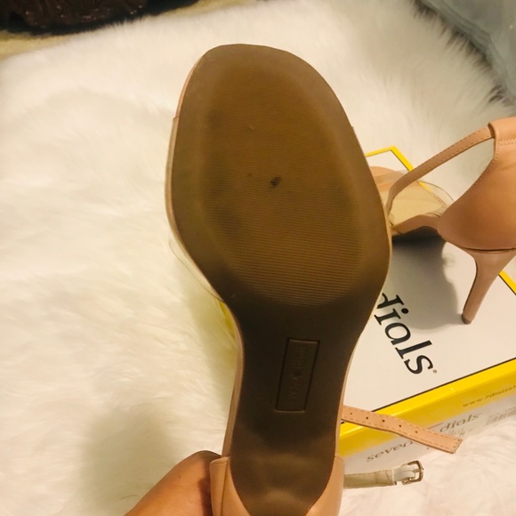 Seven Dials - Picture 2 of 3